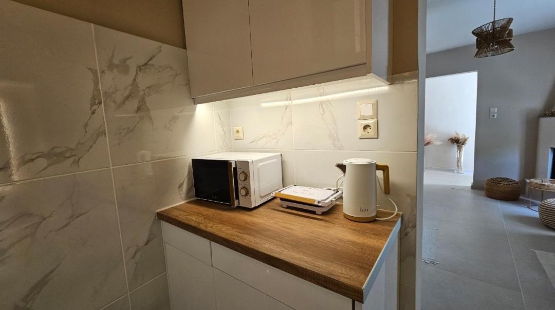 Boutique Athensairport Apartments Markópoulon Екстериор снимка