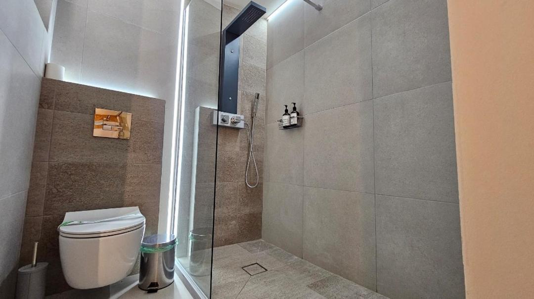 Boutique Athensairport Apartments Markópoulon Екстериор снимка
